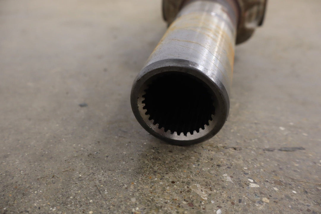 2013 Chevrolet Suburban 2500 GMT900 4x4 Rear Drive Shaft
