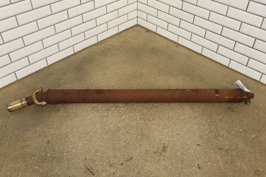 2013 Chevrolet Suburban 2500 GMT900 4x4 Rear Drive Shaft