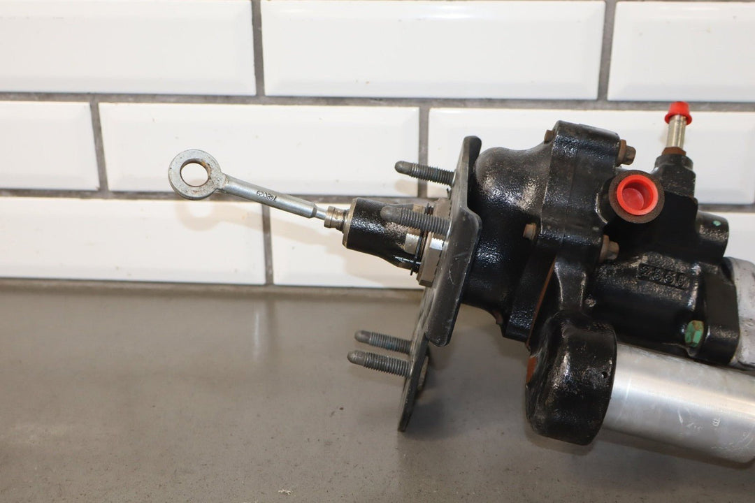2013 Chevrolet Suburban 2500 Hydroboost Brake Booster OEM
