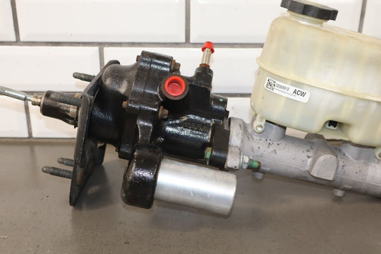 2013 Chevrolet Suburban 2500 Hydroboost Brake Booster OEM
