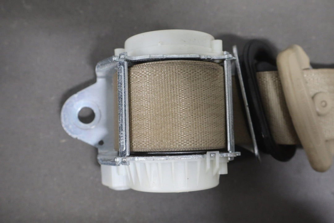 2013 Chevrolet Suburban 2500 Left Rear Seat Belt Light Cashmere 333