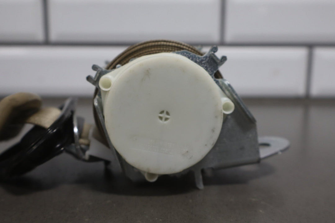 2013 Chevrolet Suburban 2500 Left Rear Seat Belt Light Cashmere 333