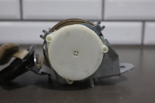 2013 Chevrolet Suburban 2500 Left Rear Seat Belt Light Cashmere 333