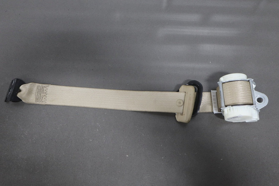 2013 Chevrolet Suburban 2500 Right Rear Seat belt Light Cashmere 333