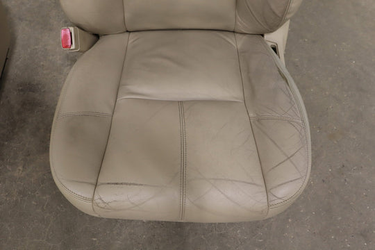 2013 Chevrolet Suburban Pair Heated Leather Front Seats OEM Light Cashmere