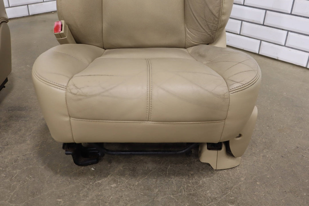 2013 Chevrolet Suburban Pair Heated Leather Front Seats OEM Light Cashmere
