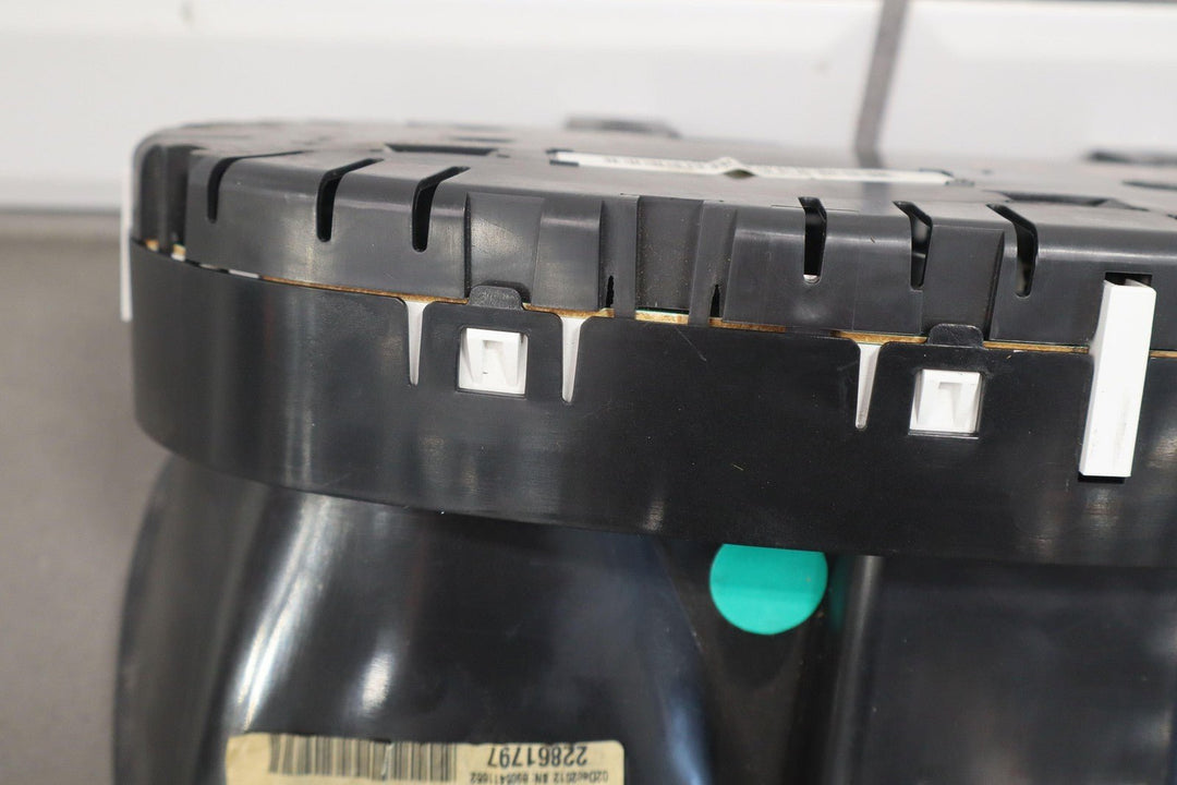 2013 Chevy Camaro SS Speedometer Cluster 22861797