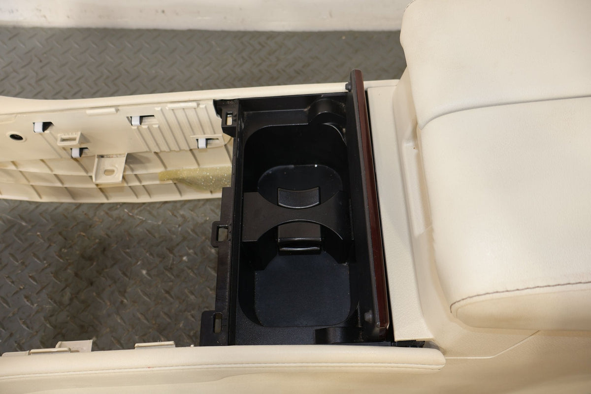 2013 Lexus GX460- Front Console