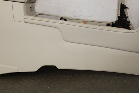2013 Lexus GX460- Front Console