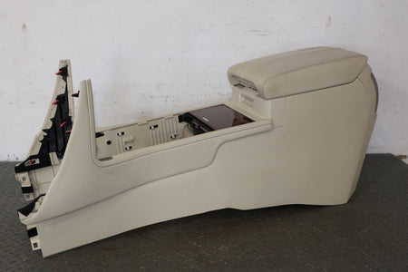 2013 Lexus GX460- Front Console
