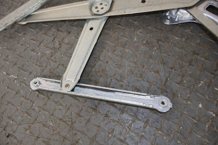 2013 Lexus GX460- FRONT DOOR REGULATOR