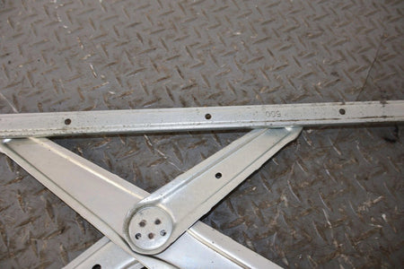 2013 Lexus GX460- FRONT DOOR REGULATOR