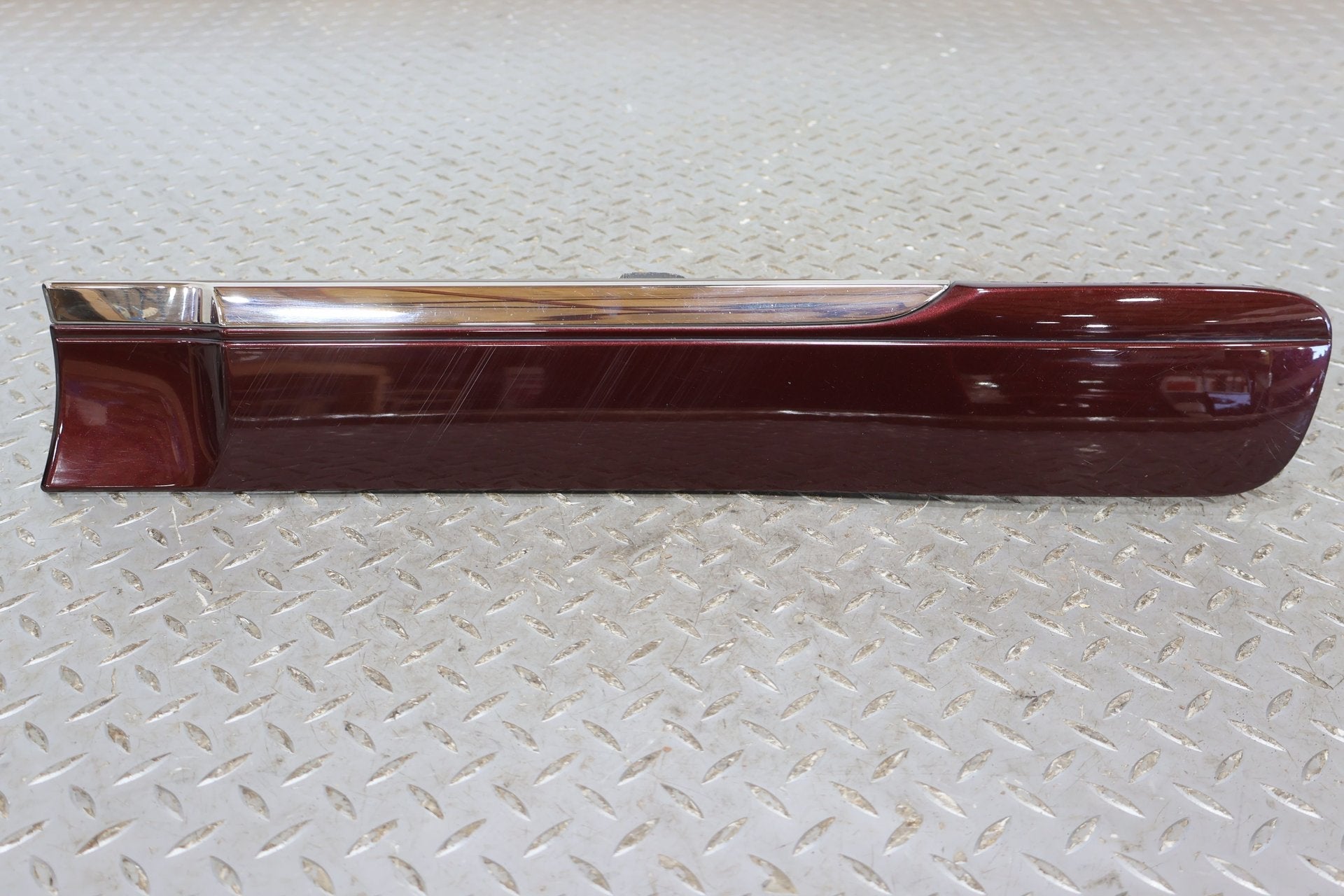 2013 Lexus GX460- REAR DOOR MOULDING