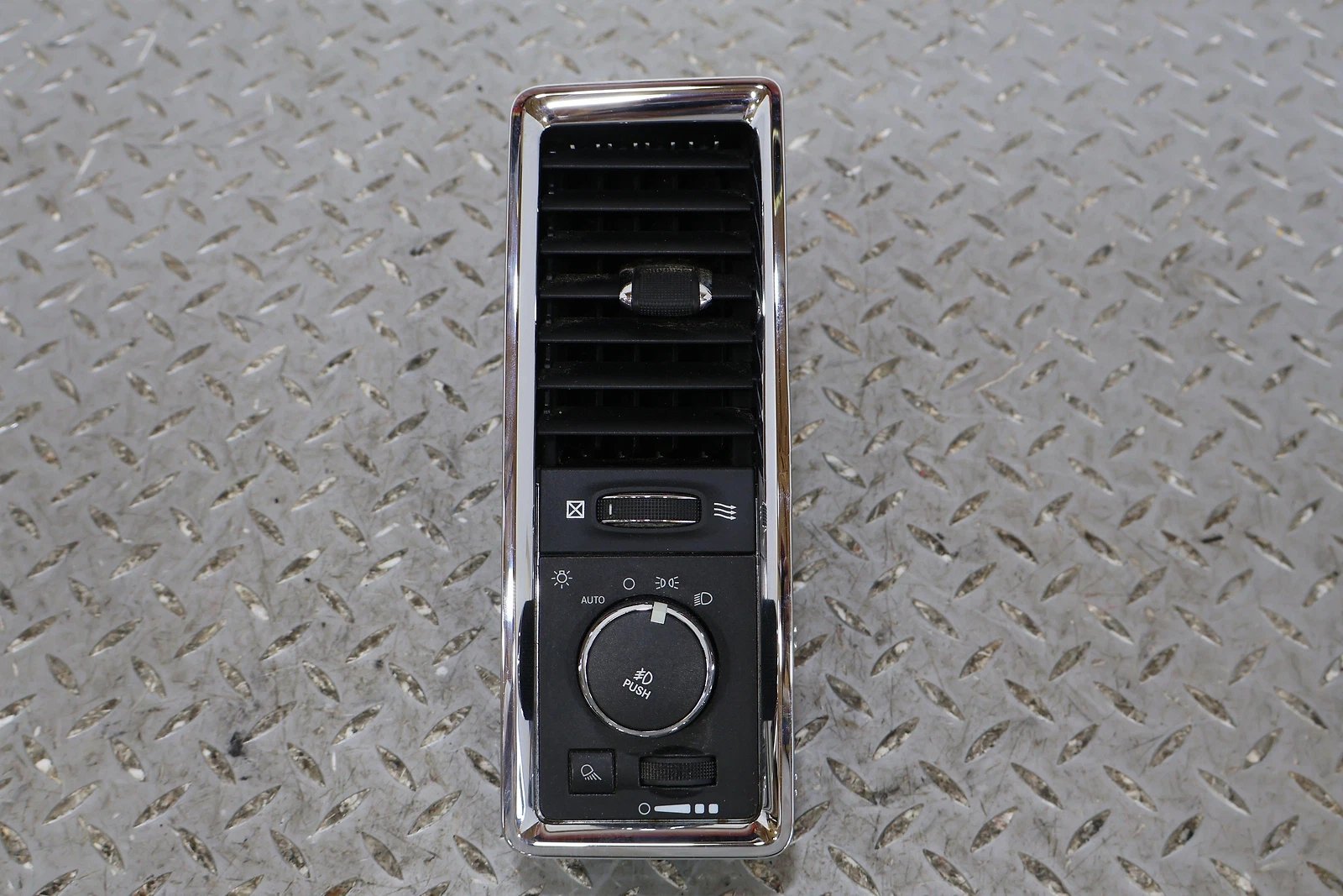 2013 Ram 1500- Headlight Switch
