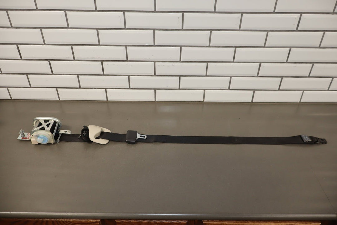 2013 Tesla Model S Right Front Seat Belt Black