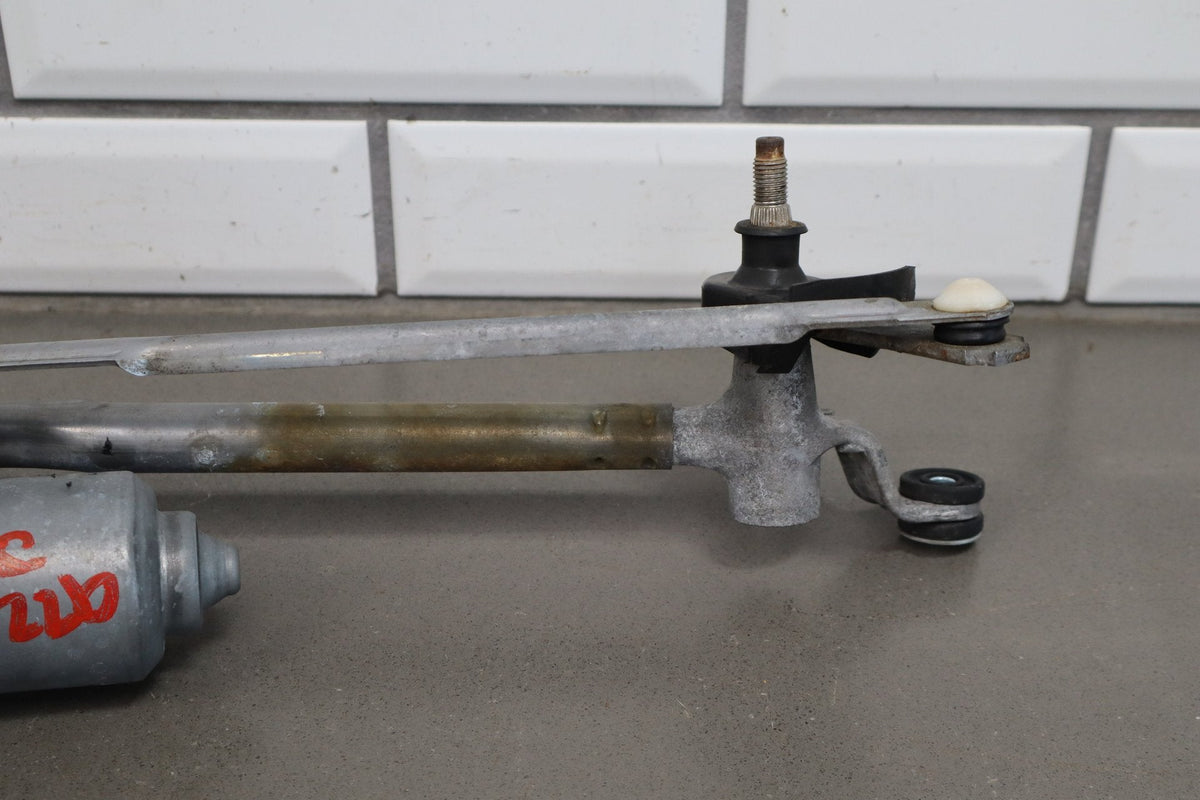 2014-15 Jeep Grand Cherokee SRT Front Wiper Motor 68190045AC