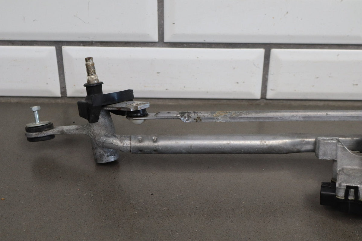 2014-15 Jeep Grand Cherokee SRT Front Wiper Motor 68190045AC