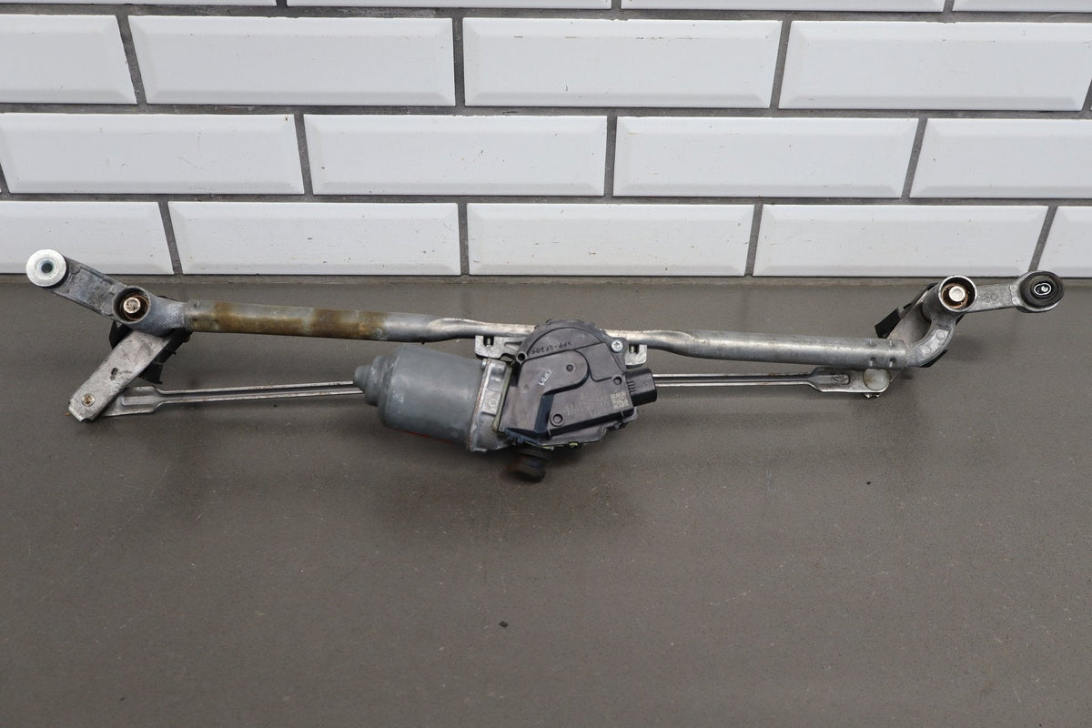 2014-15 Jeep Grand Cherokee SRT Front Wiper Motor 68190045AC