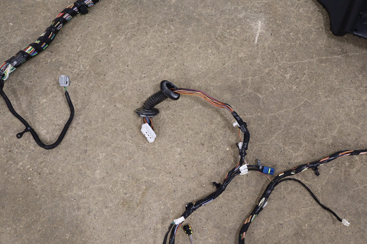 2014-16 Jeep Grand Cherokee SRT Headlamp To Dash Harness