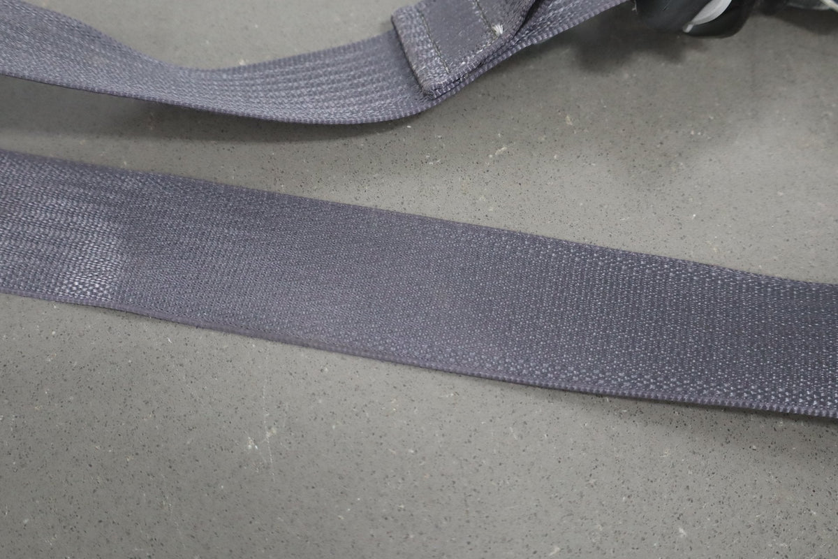 2014-2018 GMC Sierra SLT Left Rear Seat Belt Jet Black H2U
