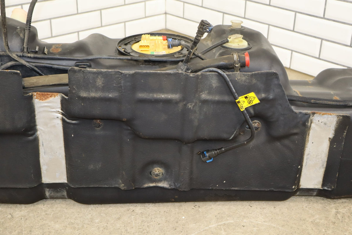 2014-2019 Ram 1500 3.0L Diesel 26 Gal Fuel Tank w Pump