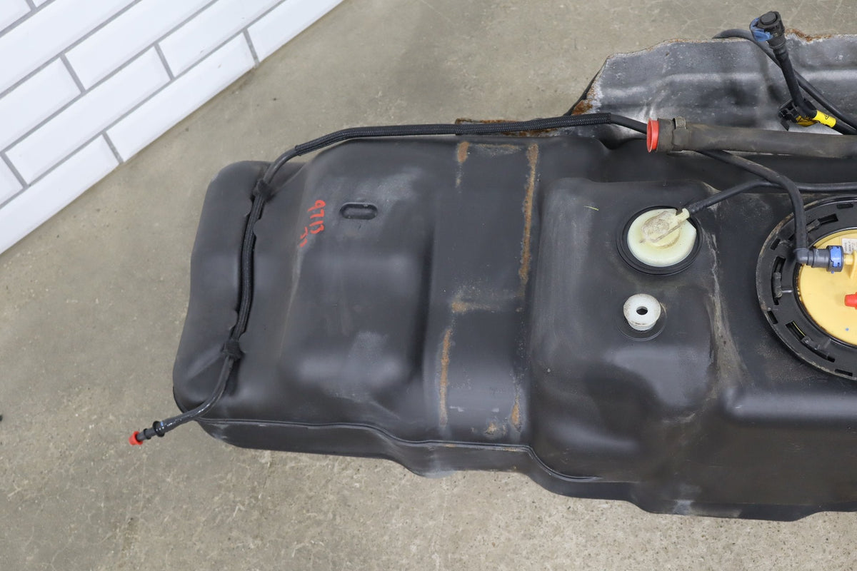 2014-2019 Ram 1500 3.0L Diesel 26 Gal Fuel Tank w Pump