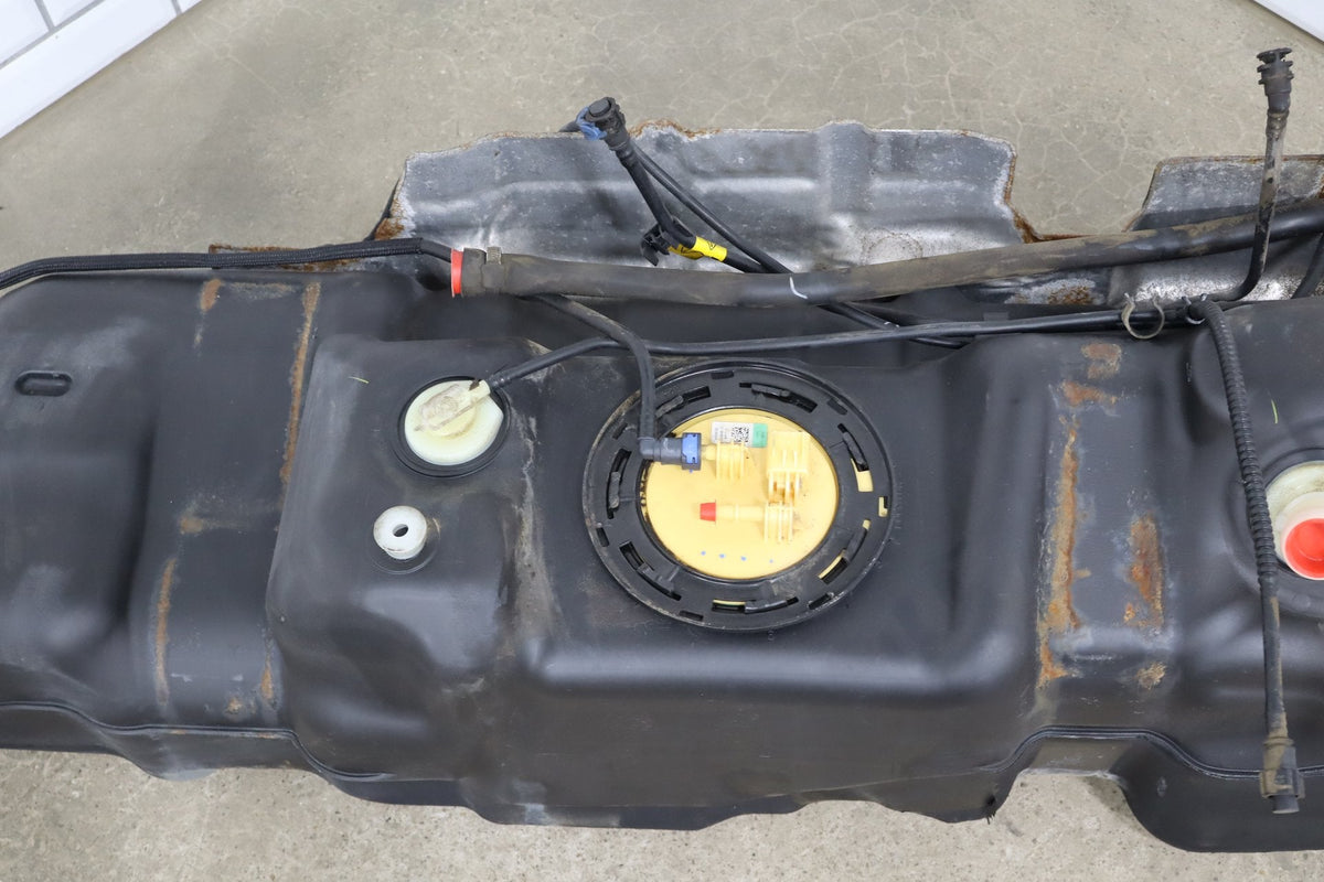 2014-2019 Ram 1500 3.0L Diesel 26 Gal Fuel Tank w Pump