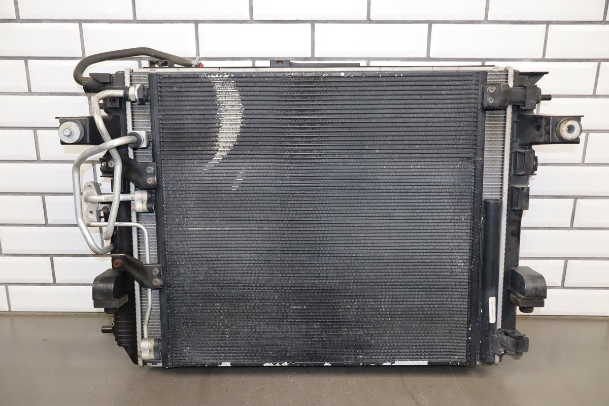 2014-2019 Ram 1500 3.0L Diesel Radiator Condenser Fan