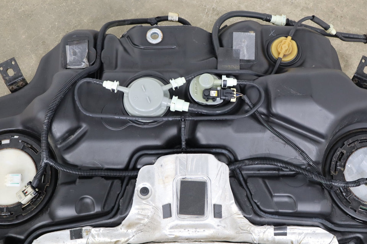 2014-21 Jeep Grand Cherokee SRT 24.6 Gallon Fuel Tank
