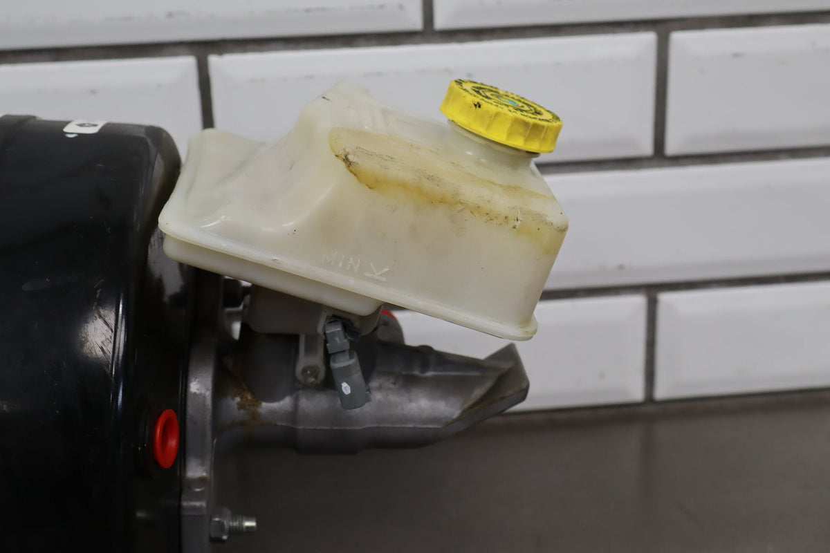2014-21 Jeep Grand Cherokee SRT Brake Booster Master Cylinder