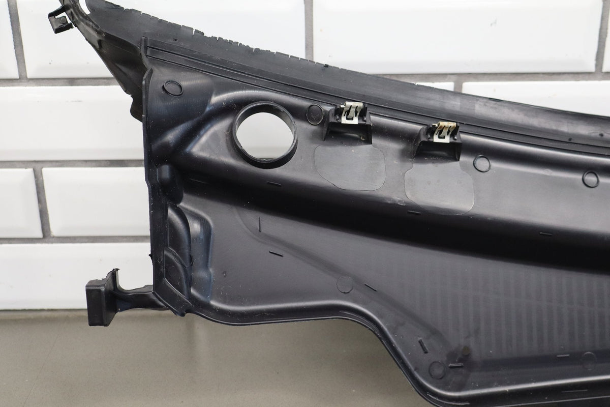 2014-21 Jeep Grand Cherokee SRT Cowl Vent Panel Black