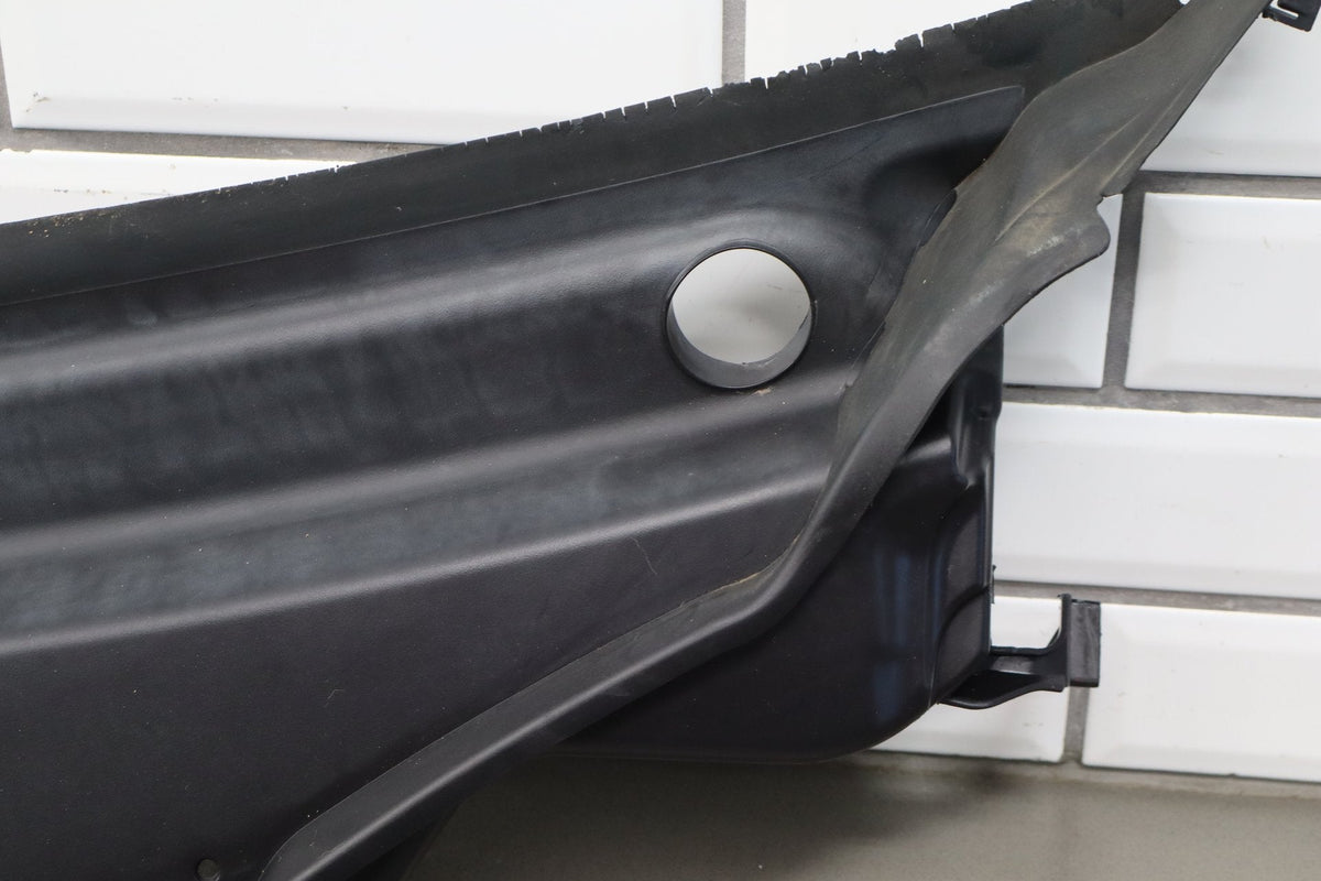 2014-21 Jeep Grand Cherokee SRT Cowl Vent Panel Black