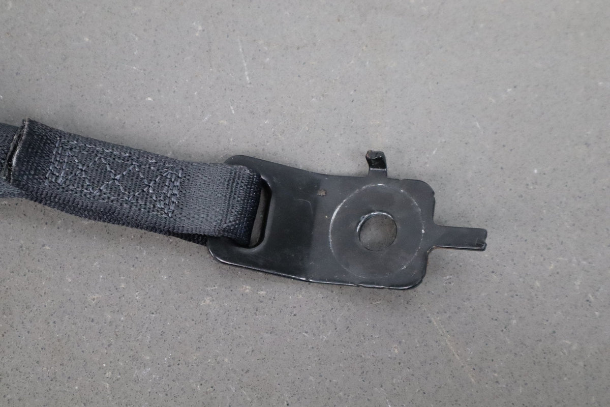 2014-21 Jeep Grand Cherokee SRT Left Rear Seat Belt Black X9
