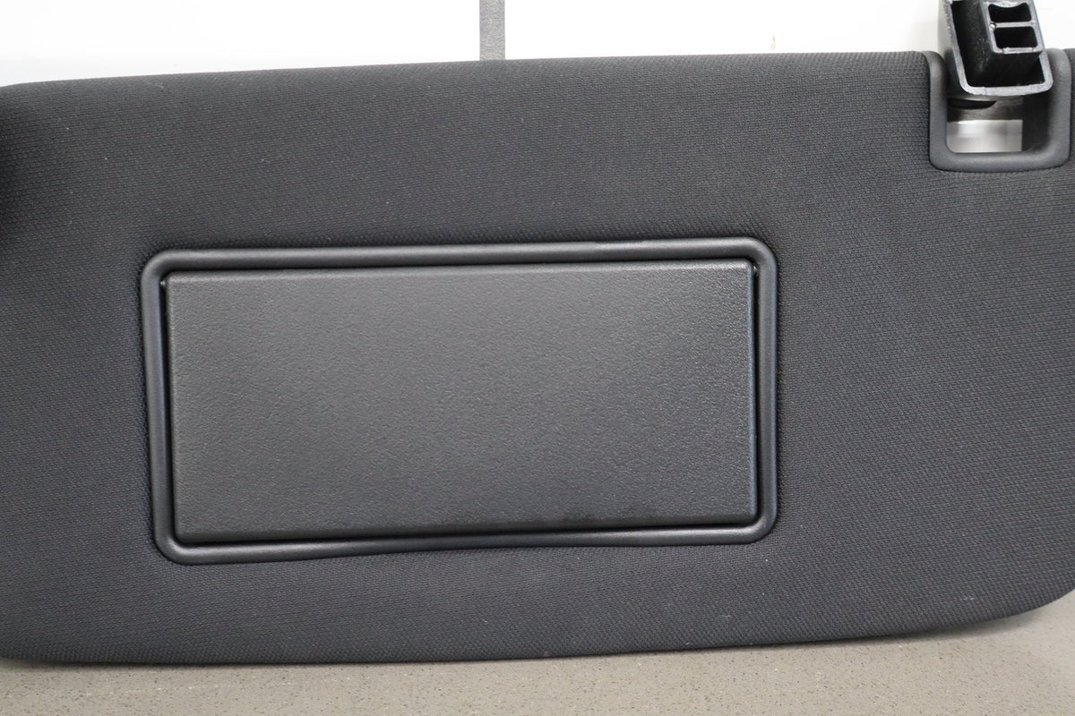 2014-21 Jeep Grand Cherokee SRT Left Sun Visor Illuminated X9