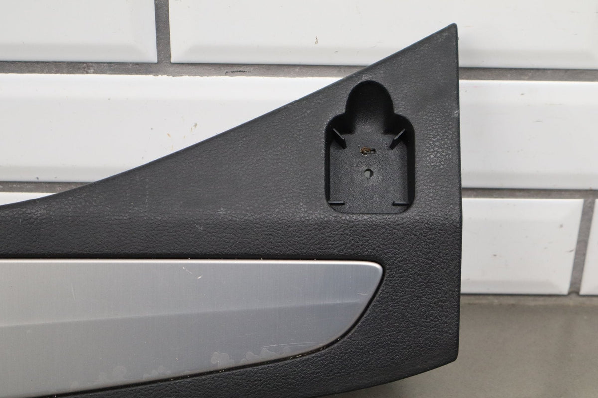 2014-21 Jeep Grand Cherokee SRT Liftgate Sill Scuff Plate