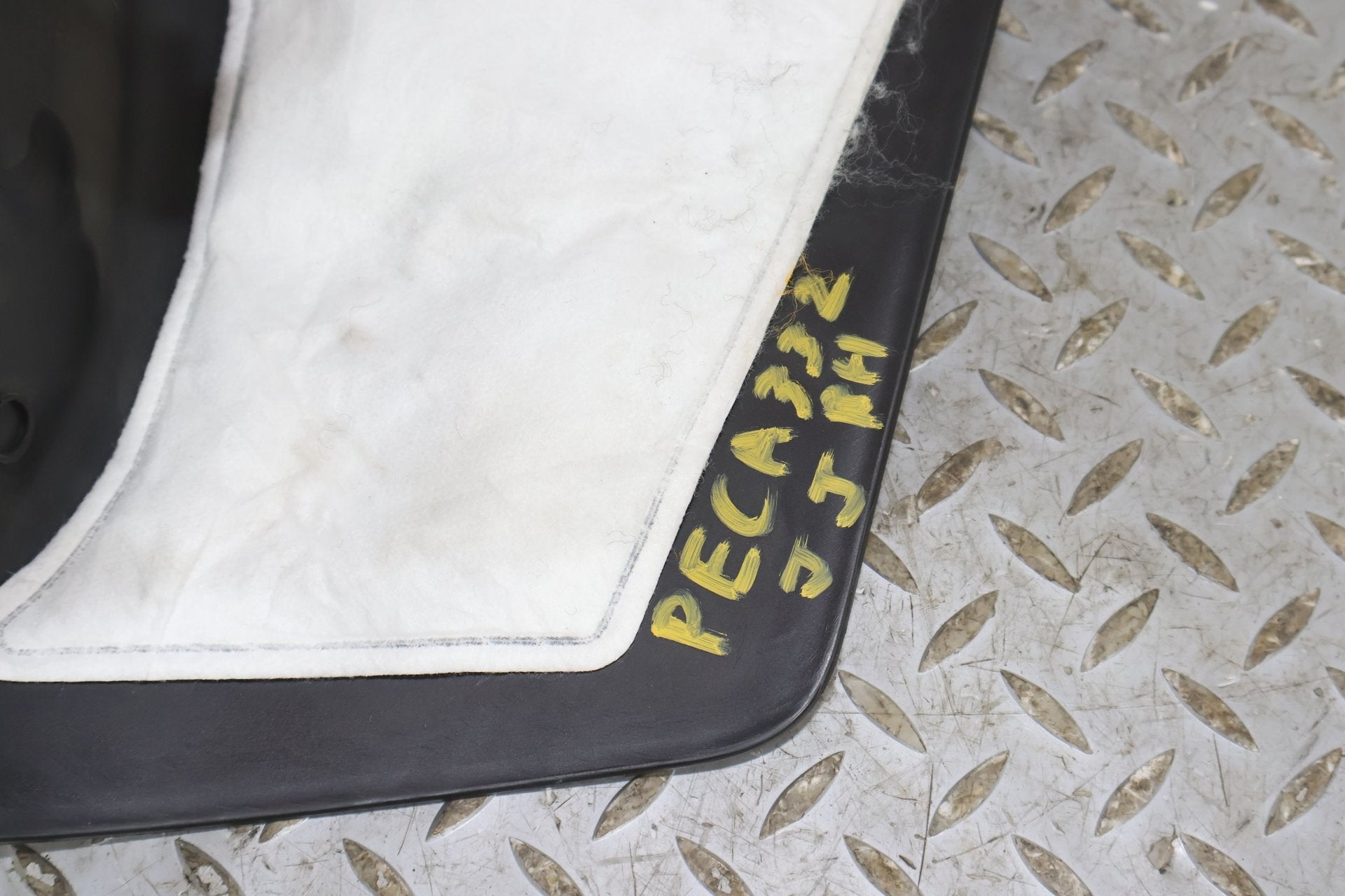 2014 Cadillac ELR- Kick Panel