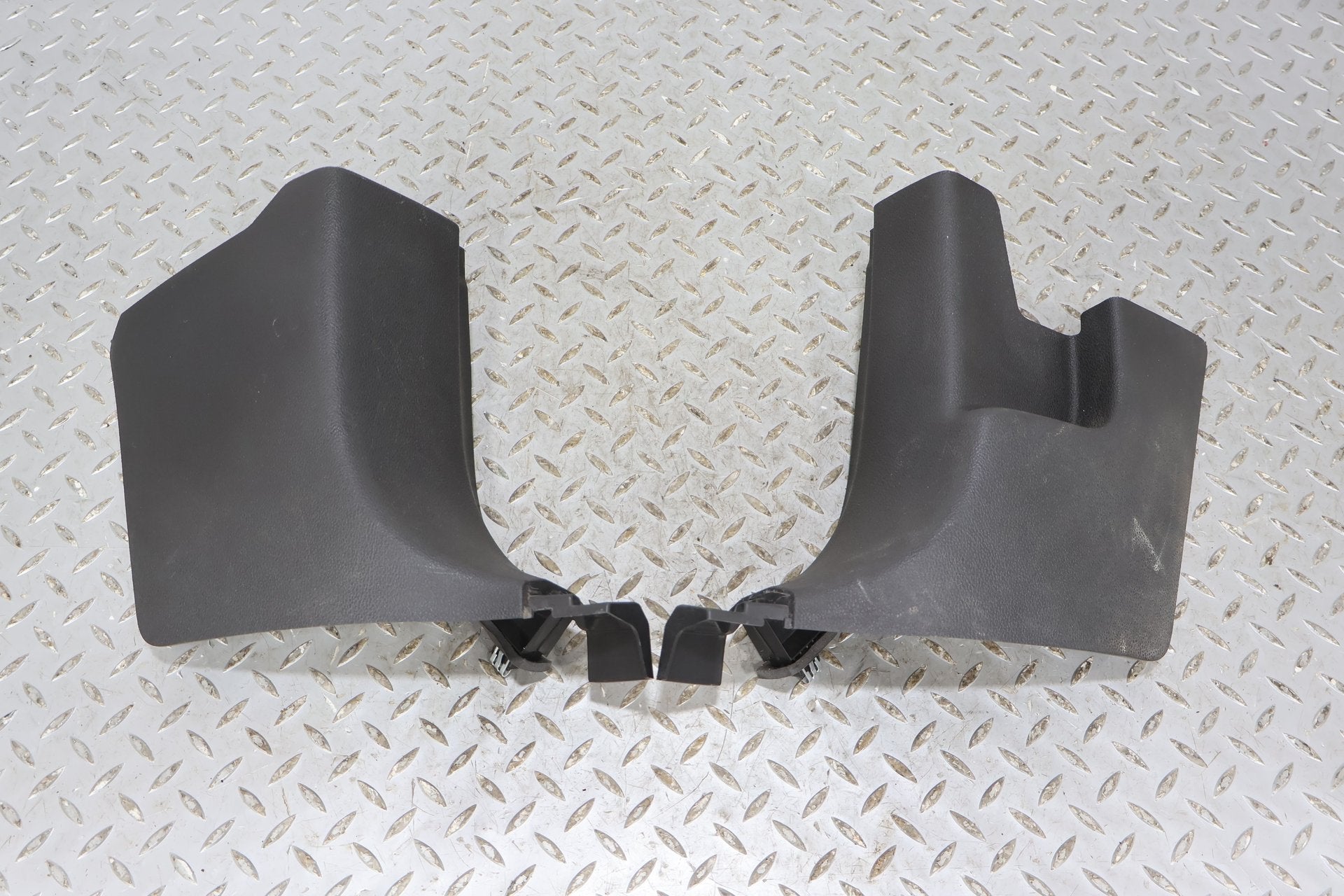 2014 Cadillac ELR- Kick Panel