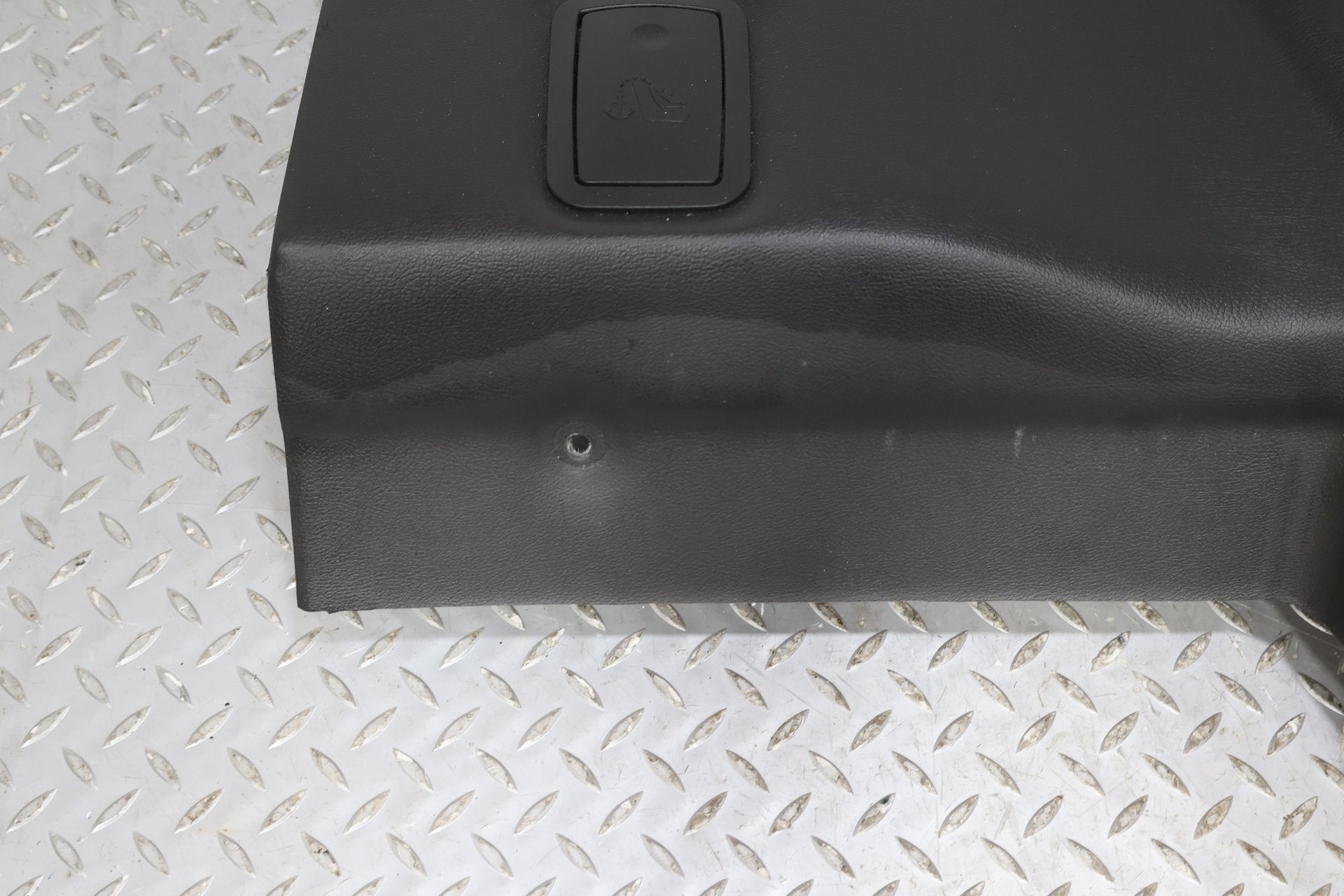 2014 Cadillac ELR- Parcel Shelf
