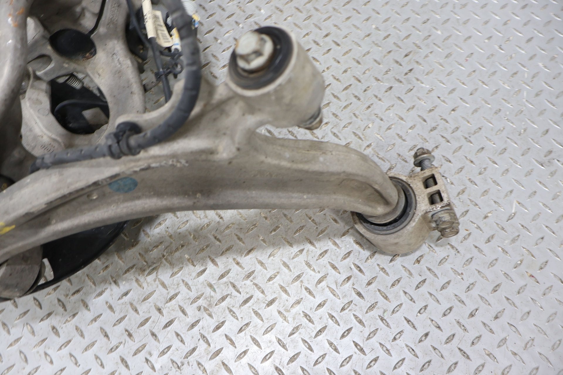 2014 Cadillac ELR- Right Front Suspension Knee