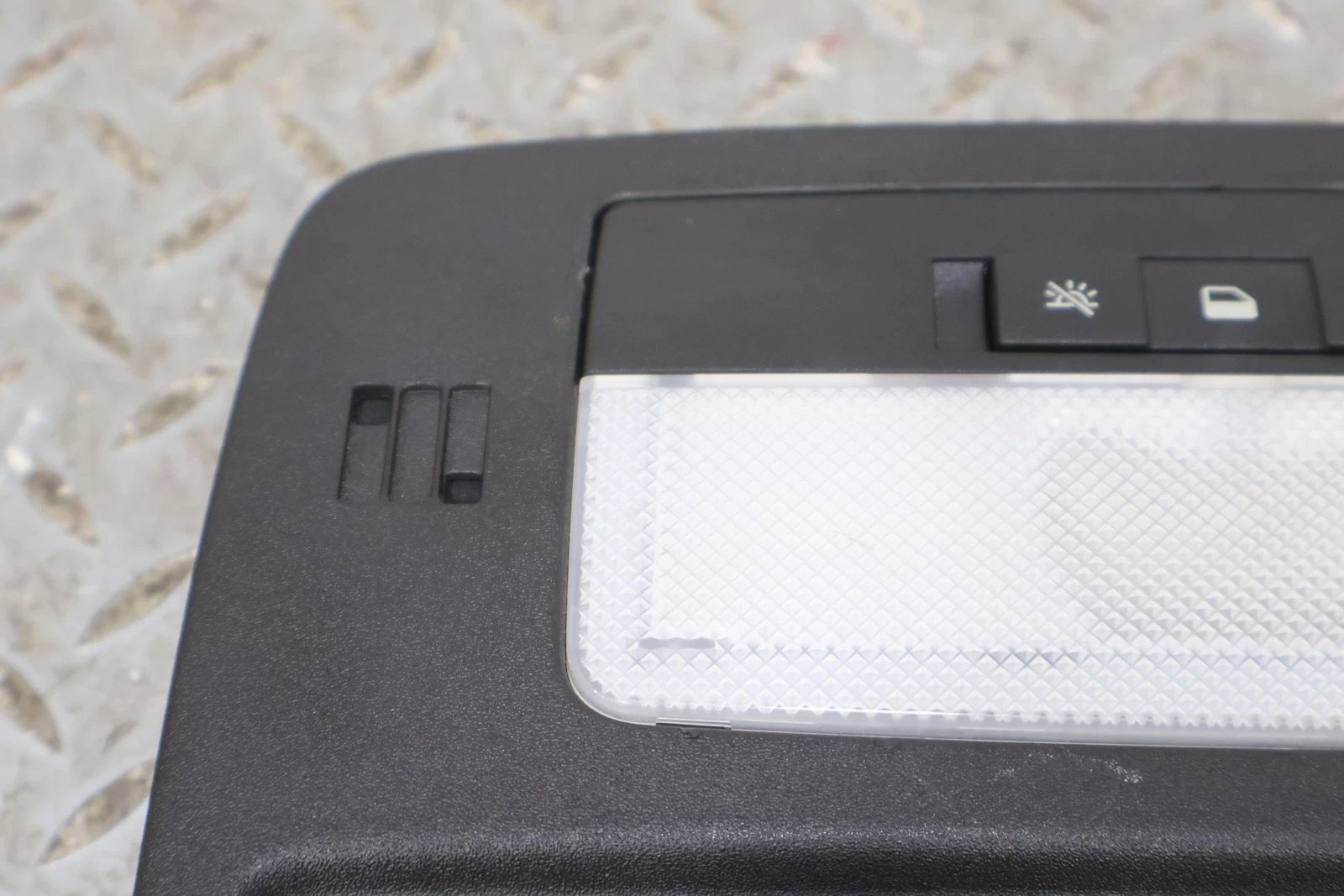 2014 Chevrolet Camaro- Front Console