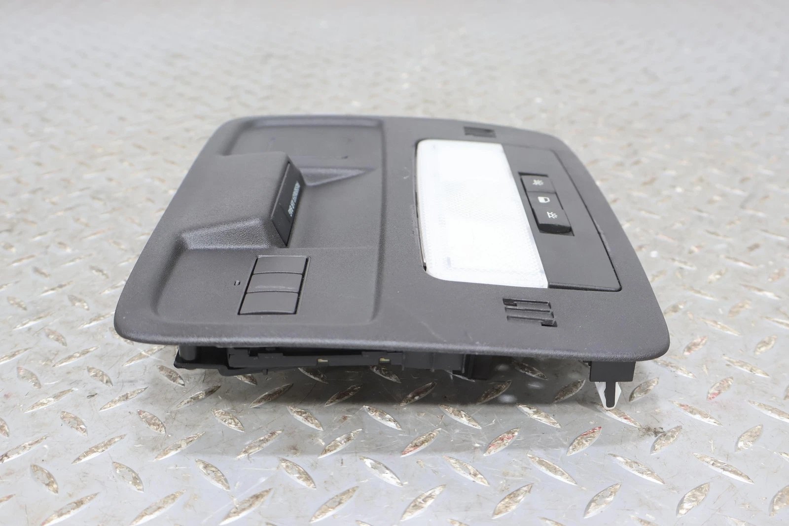 2014 Chevrolet Camaro- Front Console