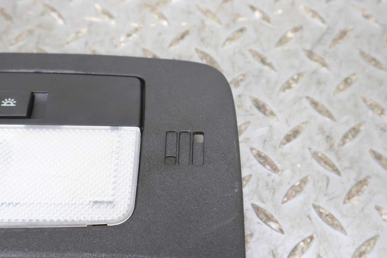 2014 Chevrolet Camaro- Front Console