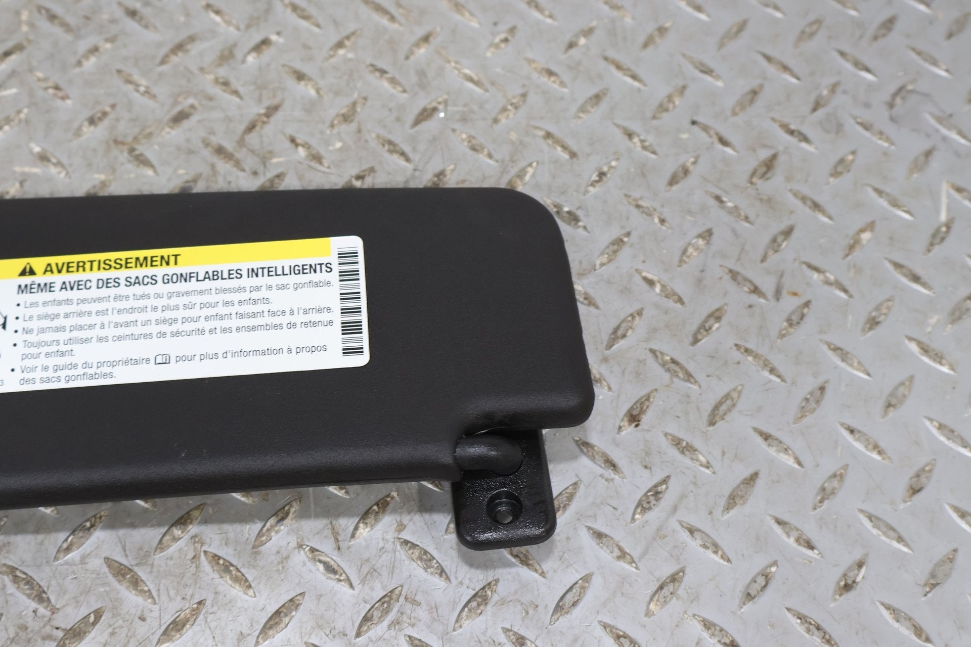 2014 Chevrolet Camaro- Sun Visor