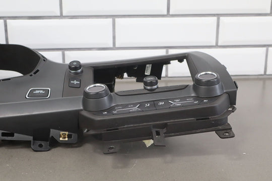 2014 Chevrolet Corvette Auto Temperature & Radio Controls