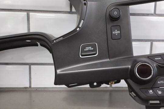 2014 Chevrolet Corvette Auto Temperature & Radio Controls