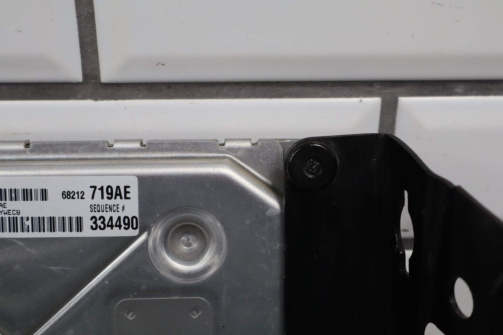 2014 Dodge Challenger 5.7LL Engine Computer
