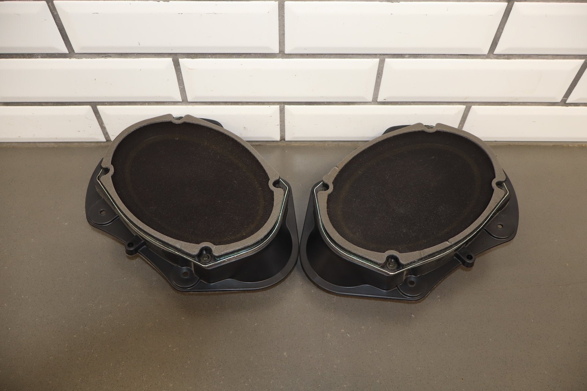 2014 Dodge Challenger Boston Acoustic Speaker Set OEM Tested