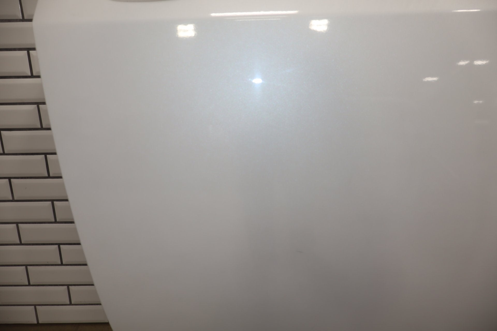 2014 Dodge Challenger Right Front Door Ivory Tricoat Pearl PWD