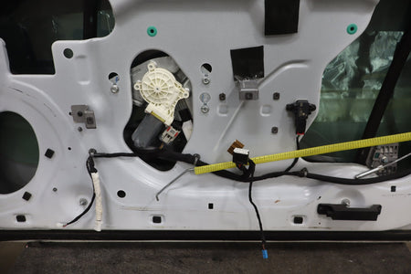 2014 Dodge Challenger Right Front Door Ivory Tricoat Pearl PWD