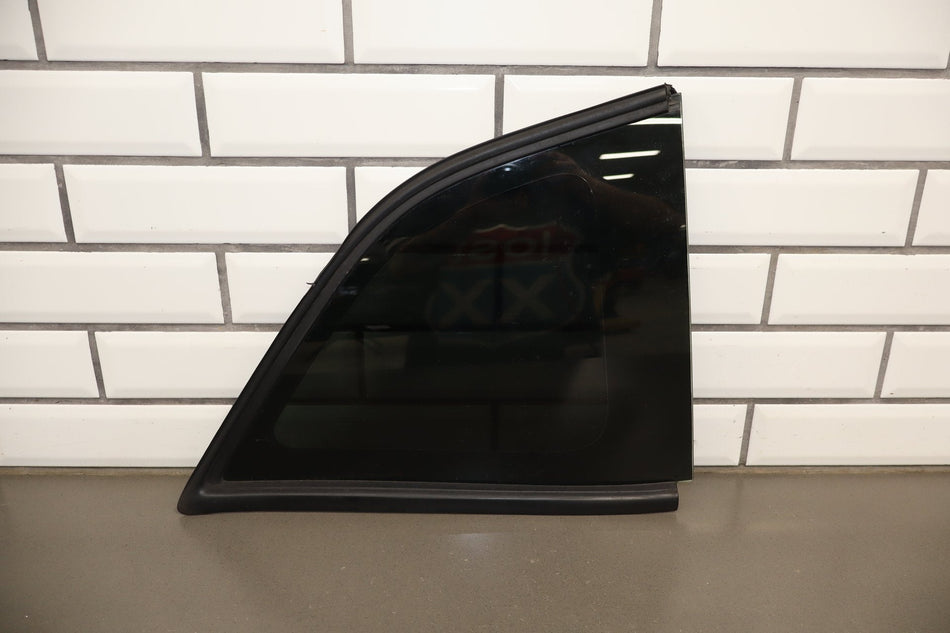 2014 Dodge Challenger Right Quarter Window OEM